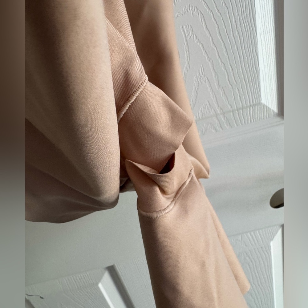 SKIMS BODY CORE SCULPT UNDERWIRE MID THIGH BODYSUIT S - Picture 7 of 11